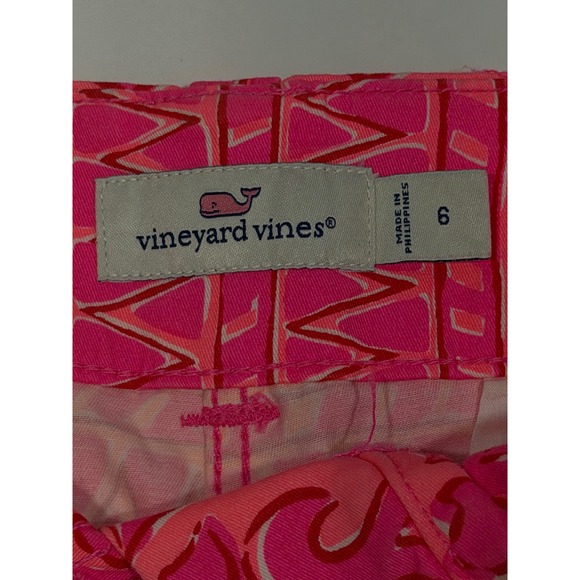 Vineyard Vines Pink Printed Shorts Women's Size 6 with Front Pockets - Picture 4 of 5